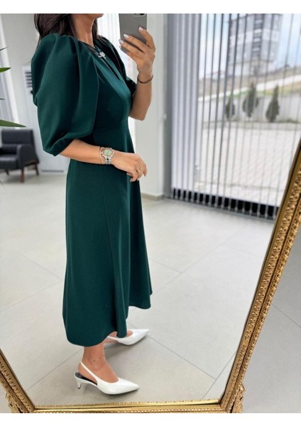 Kadın Kısa Kollu Bisiklet Yaka Fiyonk Broşlu Midi Janjan Krep Elbise 2xl-3xl-Yeşil modelleri