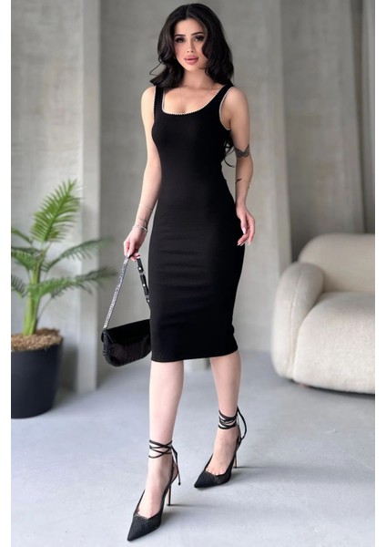 Nakış Detaylı %100 Pamuklu Kalın Askılı Elbise modelleri