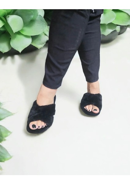 Sessiz Taban Çapraz Kışlık Peluş Terlik fiyatları