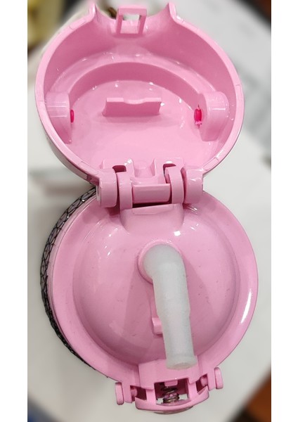 Barbie Figürlü Plastik Matara Pipetli 550 ml fiyatları