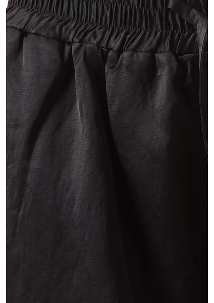 Siyah Viskon Karışımlı Bol Paça Pantolon fırsatları