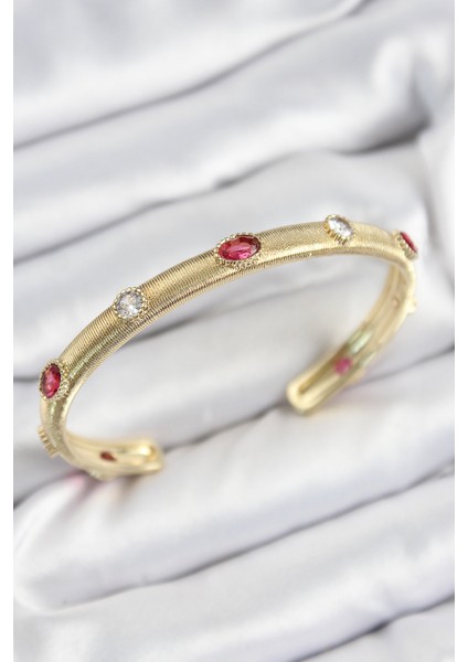 Pirinç Renkli Zirkon Taşlı Vintage Model Gold Renk Kadın Kelepçe
