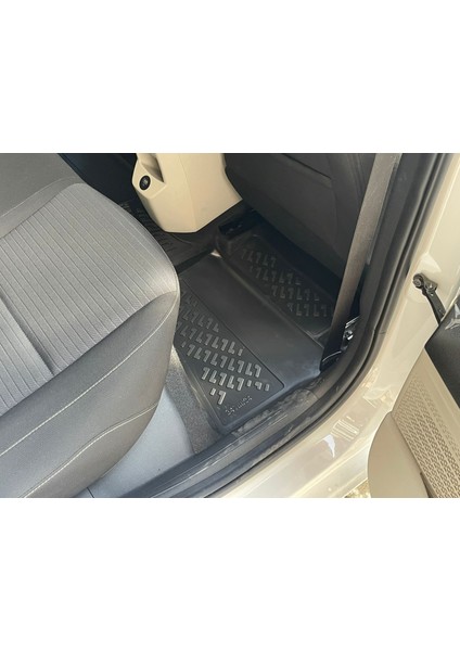 Hyundaı I20 3D Siyah Havuzlu Paspas 2019 ve Sonrası indirimleri