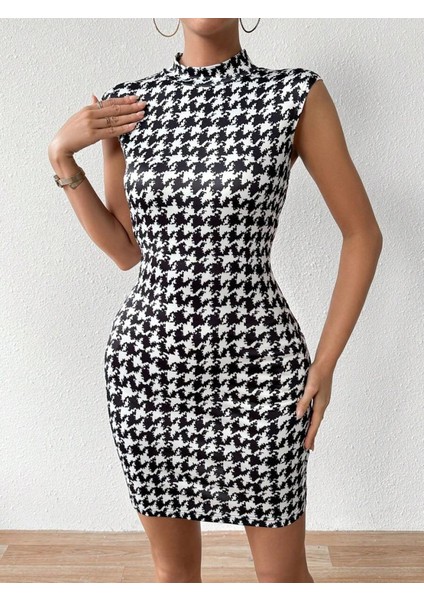 Kadın Yarı Balıkçı Yaka Kolsuz Desenli Kısa Dalgıç Elbise Beyaz-2xl-3xl fiyatları