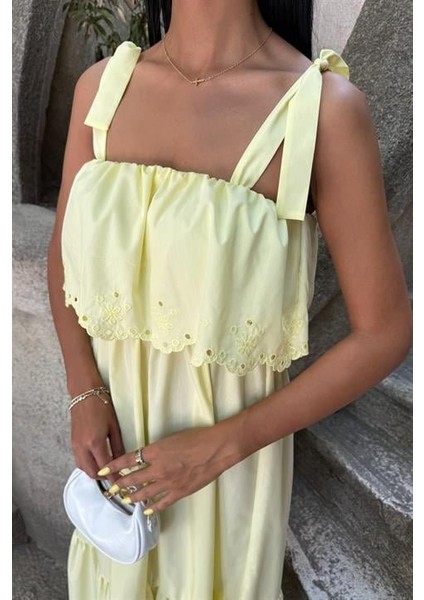 Etek Ucu Brode Nakışlı Boyundan Bağlamalı Elbise 2881 S-Altın indirimleri