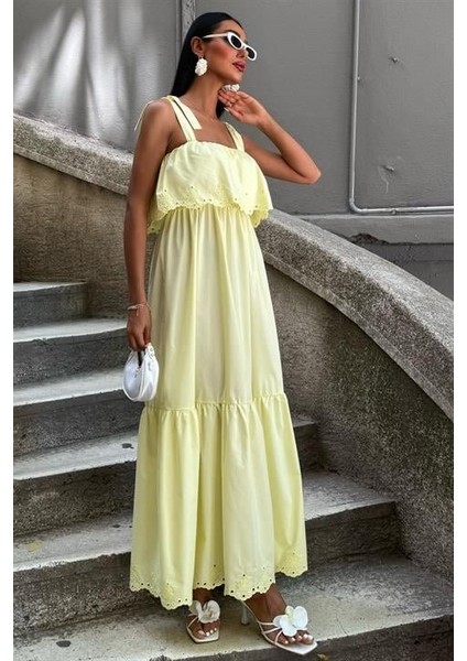 Etek Ucu Brode Nakışlı Boyundan Bağlamalı Elbise 2881 Xl-Altın