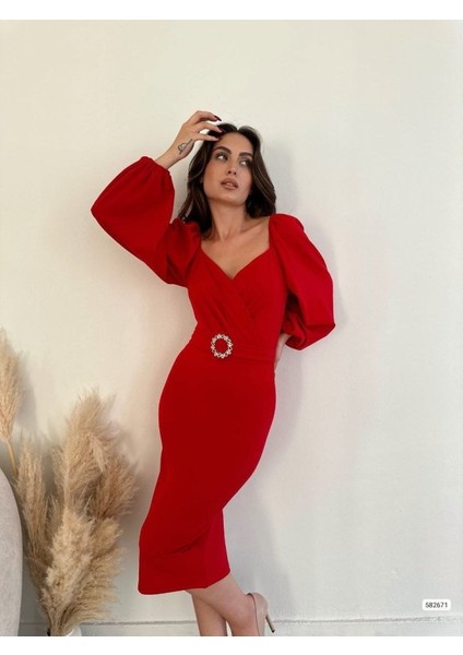 Kadın Kalp Yaka Sırt Dekolteli Kemer Toka Detay Midi Boy Elbise S-Kırmızı