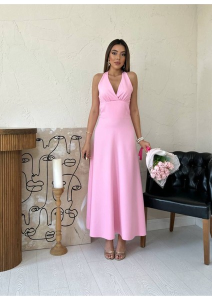 Halter Yaka Drapeli Saten Görünümlü Uzun Abiye Elbise