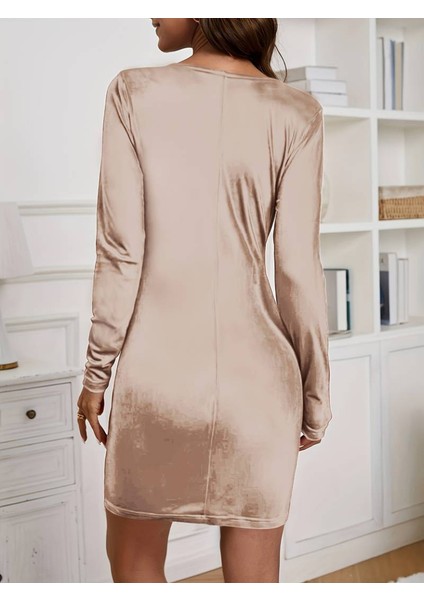 Kadın Uzun Kollu Kruvaze Yaka Kısa Kadife Elbise 2xl-3xl-Bej modelleri