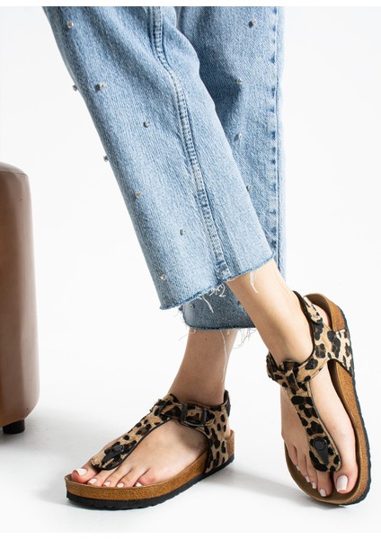 Parmak Arası Leopar Sandalet
