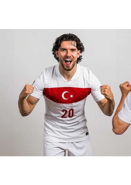 Türkiye Milli Takımı Euro 2024 F.e.r.d.i K.a.d.ı.o.ğ.l.u Forması (Beyaz) fiyatları
