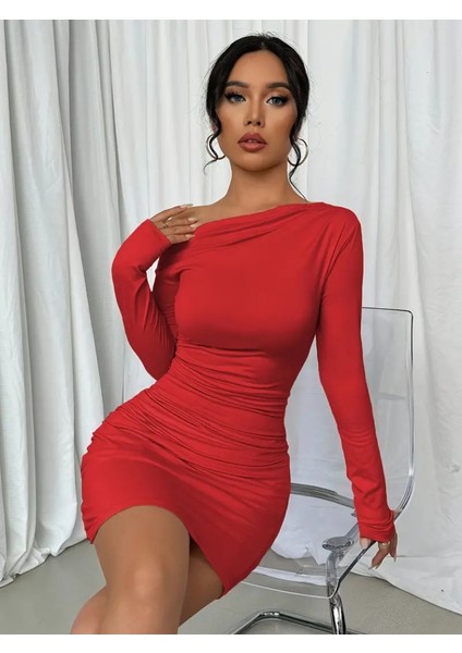 Kadın Uzun Kollu Tek Omuzu Açık Yanlardan Büzgülü Kısa Sandy Elbise 2xl-3xl-Kırmızı