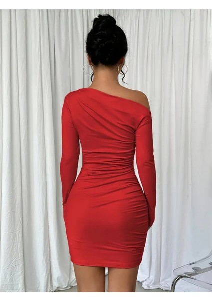 Kadın Uzun Kollu Tek Omuzu Açık Yanlardan Büzgülü Kısa Sandy Elbise 2xl-3xl-Kırmızı modelleri