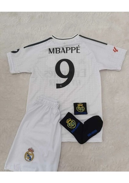 R. Madridd 2024/25 Yeni Sezon Kylian Mbappe Iç Saha Çocuk Forması 4'lü Armalı Set