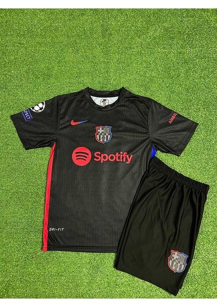 Barcelona Yeni Sezon Ronaldinho Çocuk Forması (Black) fırsatları