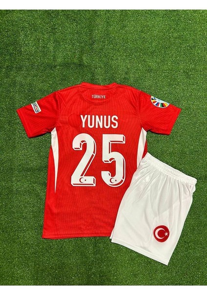 Türkiye Euro 2024 Yunus Akgün Iç Saha Çocuk Forması (Kırmızı) modelleri