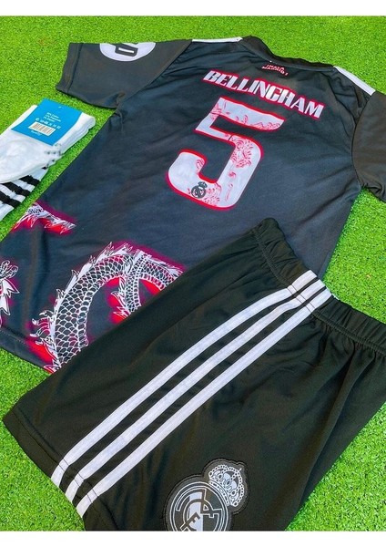 R.e.a.l.m.a.d.r.i.d 2024/25 Yeni Sezon Jude Bellingham Konsept Çocuk Forması 4'lü Set (Black-Red)