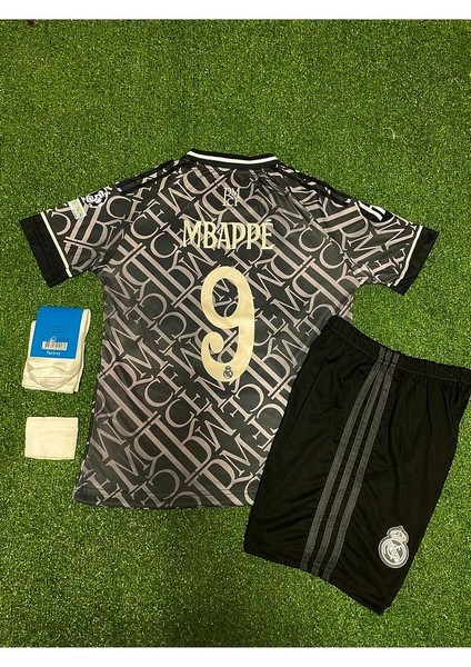 R.e.a.l M.a.d.r.i.d 2024/25 Yeni Sezon Kylian Mbappe Çocuk Forması 4'lü Set (Thırd Shirt)