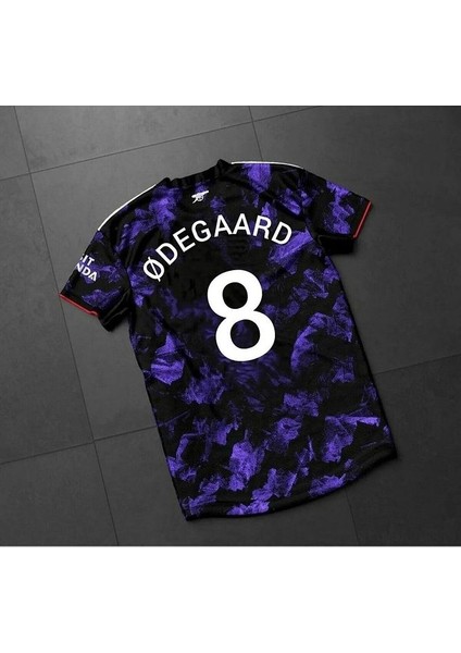 Arsenal 2023/24 Yeni Sezon Ødegaard Özel Konsept Forması (Mor) modelleri