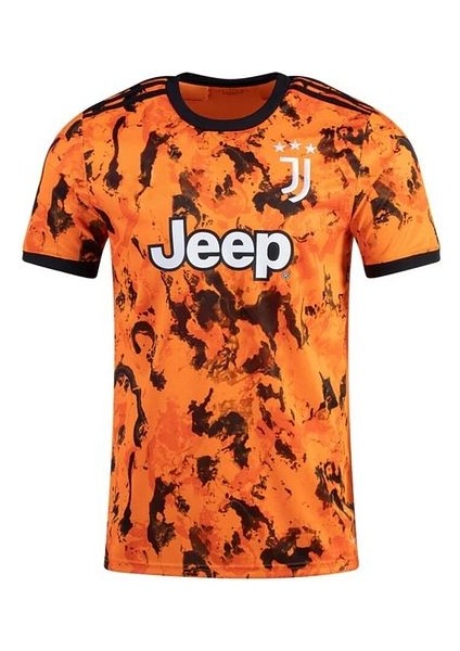 Cristiano Ronaldo 2020-21 Sezonu Juventus Alternatif Forması modelleri