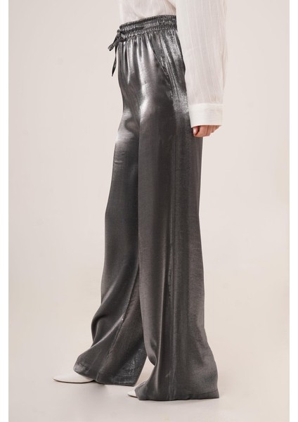 Parlak Görünümlü Cepli Antrasit Bol Paça Pantolon fiyatları