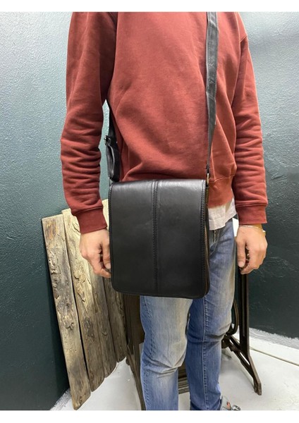 Siyah Erkek Büyük Boy Lüks Kapaklı Postacı Çanta Siyah Büyük Boy Erkek fiyatları