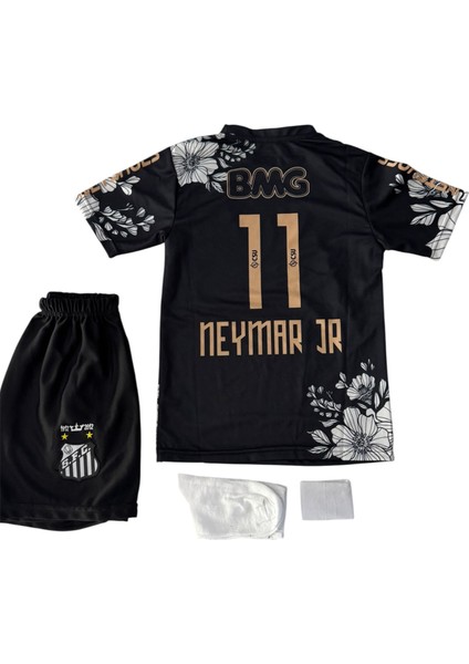 Santos Neymar Yeni Çubuklu Çocuk Takım Forması 4lü Set Forma+Şort+Çorap+Bileklik Santos Neymar Yeni Çubuklu Çocuk Takım Forması 4lü Set Forma+Şort+Çorap+Bileklik