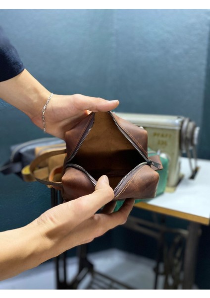 Hakiki Crazy Deri Kahverengi Unisex Seyahat Çantası, Dopp Kitt,traşlık,el Çantası indirimleri