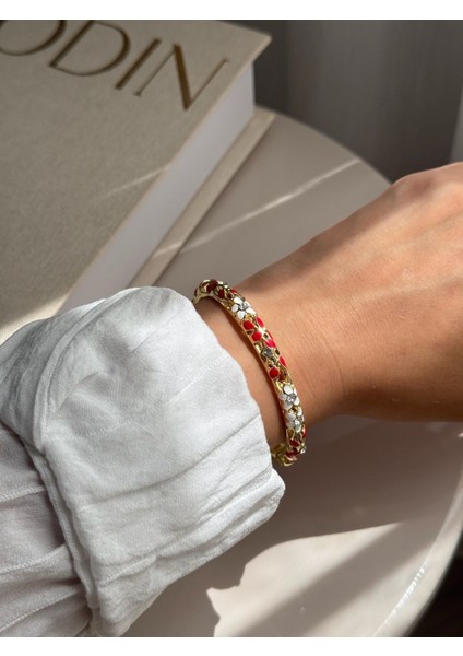 Kırmızı Çiçek Desenli Taşlı Altın Kaplama Kelepçe Bilezik – Zarif Kadın Takı fiyatları