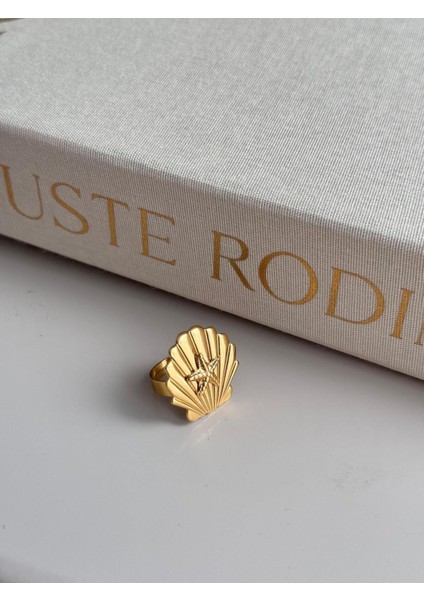 Deniz Kabuklu ve Deniz Yıldızlı Altın Kaplama Çelik Yüzük – Ayarlanabilir Yazlık Kadın Takı