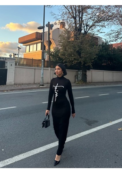Kadın Uzun Kollu Boğazlı Baskı Detaylı Viskon Tam Boy Elbise L-Xl-Siyah