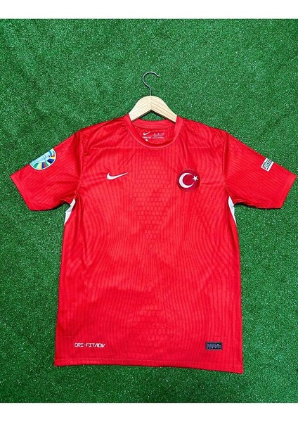 Türkiye Euro 2024 Yunus Akgün Iç Saha Forması (Red) fiyatları
