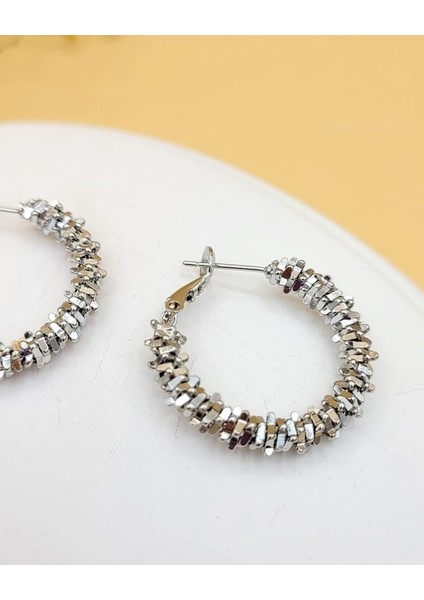 Işık Halkası Silver Küpe fırsatları