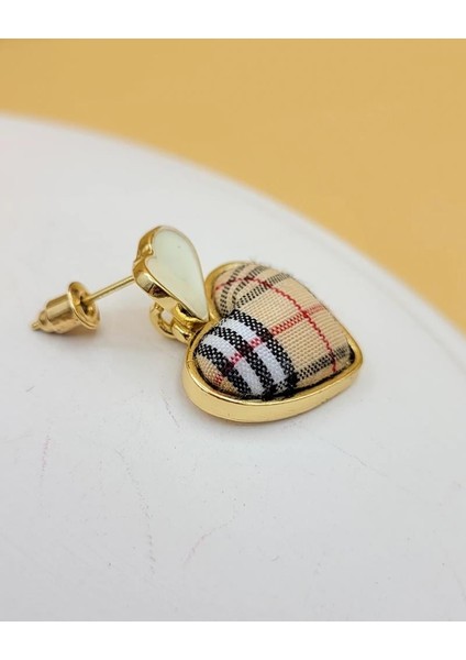 Ekoseli Marka Model Kalp Küpe modelleri