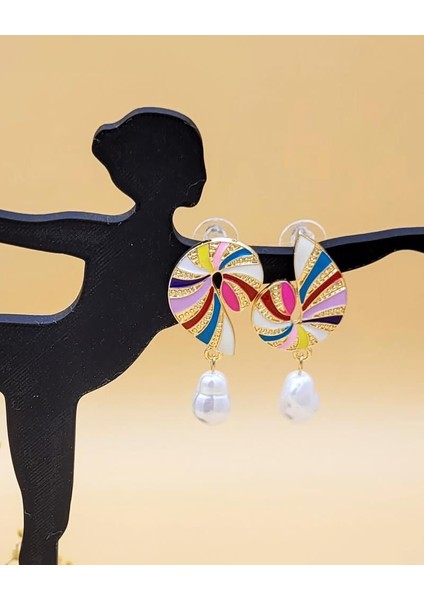 Asimetrik Incili Denizkabuğu Marka Model Küpe fırsatları