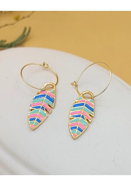 Gökkuşağı Tüy Küpe indirimleri