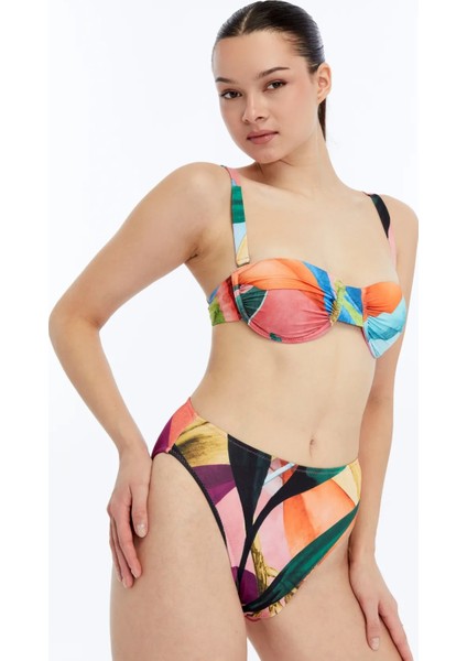 Charlotte Bikini Alt