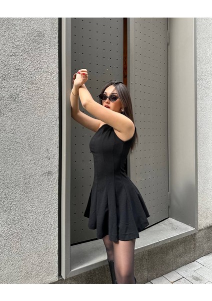 Mini Elbise Eteği Volanlı Pileli Kloş