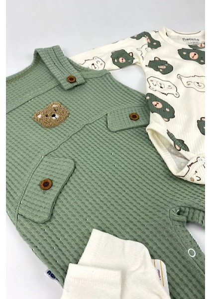 Ayı Nakışlı Erkek Bebek Tulum 3’lü Tulum Seti – Zıbın, Tulum ve Çorap | 3-6-9 Ay Bebek Kıyafeti