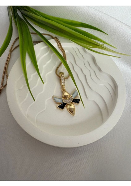 Çelik Kelebek Kolye Kararmaz