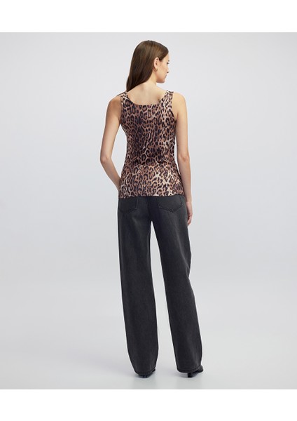 Leopar Desen Tişört IW6250070084027 fırsatları