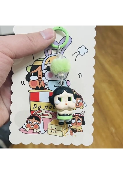 Kawaii Mini Crybaby Keychain Karikatür Üç Boyutlu Bebek Öğrencileri Okul Çantası Kolye Araba Ana Zinciri Kadınlar ve Erkekler Hediyeler Renk: C (Yurt Dışından)