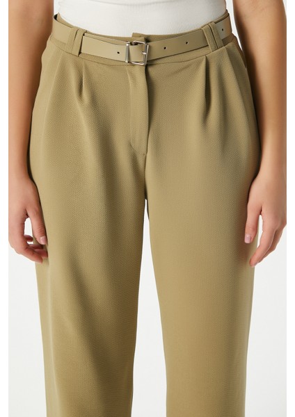 Kadın Rena Kemerli Likralı Yağ Yeşili Palazzo Pantolon modelleri