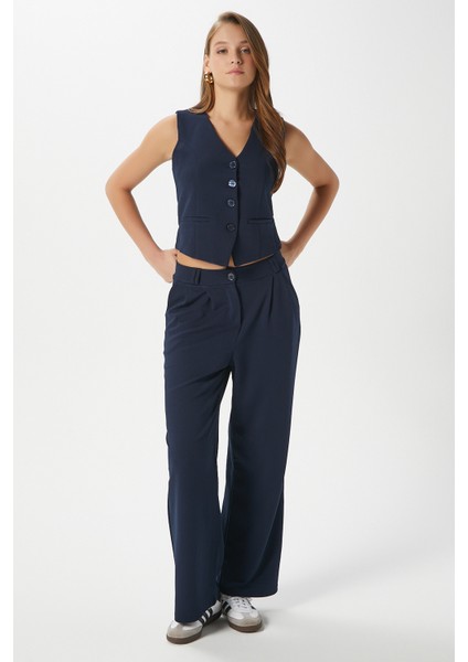 Kadın Petra Lacivert Yelek Likralı Pantolon Alt Üst Takım modelleri