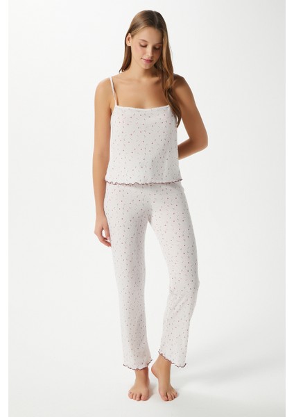 Kadın June Askılı Ekru Minik Çiçekli Alt Üst Pijama Takımı fiyatları