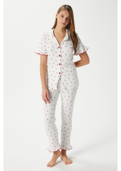 Kadın Enda Fırfırlı Kiraz Desen Alt Üst Pijama Takımı fırsatları