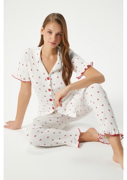 Kadın Enda Fırfırlı Kiraz Desen Alt Üst Pijama Takımı