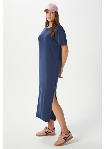 Kadın Modal Daily Comfort Lacivert Yırtmaçlı Elbise 16556