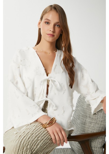 Kadın Harmony Bağcıklı Ekru Kimono Gömlek