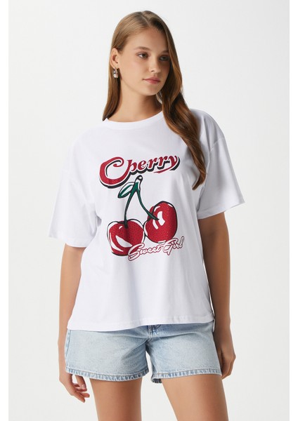 Kadın Redcherry Taşlı Kiraz Desen T-Shirt modelleri